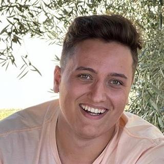 Ewan Marrier Consultant marketing