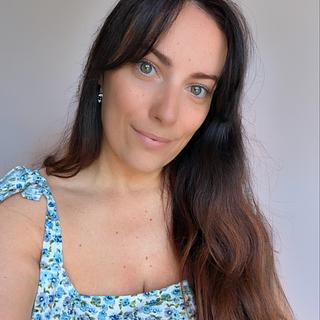 Jennifer Dauvillée Graphiste spécialisé en charte graphique