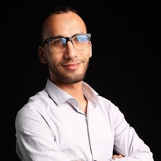 Abdelaziz Slimani Publicitaire