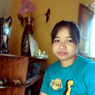 Francia Raharinosy Comptable