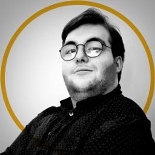 Loïc Fievet Graphiste spécialisé en création de logo