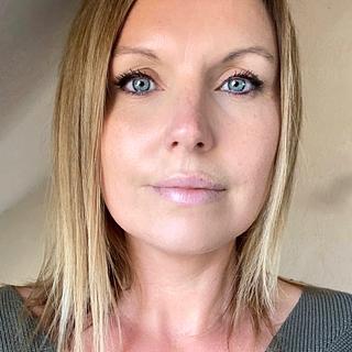 Caroline Masson-Deblaize Graphiste spécialisé dans la mise en page