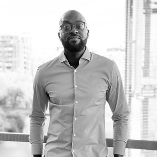 Gaël Angoula Consultant marketing