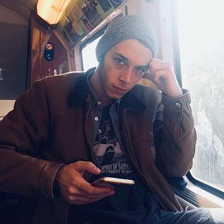 Léo Legron Développeur full-stack