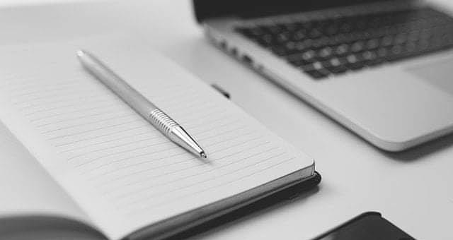 Rédacteur web SEO par Prénom Towakinnou