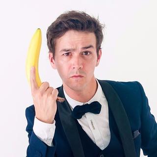 Thibaut  Chavanton Graphiste spécialisé en création de logo