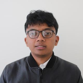 Tony Fenoaina Randriamampianina Développeur Java