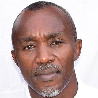 Josias Maganga Nguimbi Créateur de bannière pub