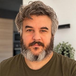 Malik Lamkadam Développeur full-stack