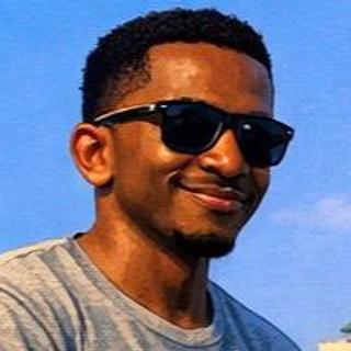 Christophe Ngabo Développeur full-stack