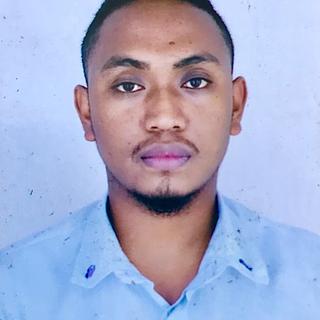 Herinantenaina Rakotonoely Traducteur