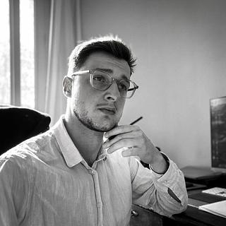 Eddy Lombard Graphiste spécialisé en charte graphique