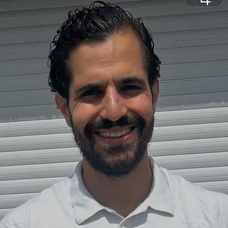 Jessim Meghaghi Développeur no code