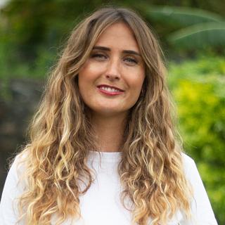 Laura Fanton Secrétaire