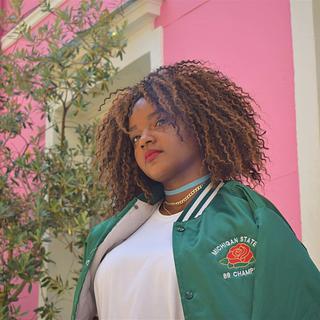 Alexia Batchily Community manager