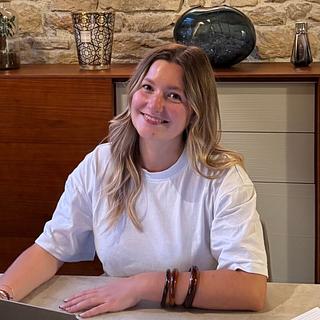 Elise Ogeret Community manager