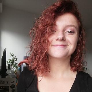 Lou Arnauld Des Lions Traducteur