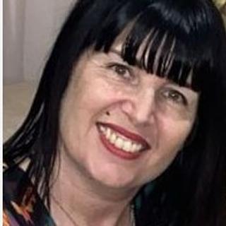 Julya Cubel Secrétaire