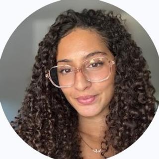 Anna-Selma Martin Graphiste spécialisé en charte graphique