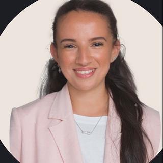 Hanane Mehdi Community manager