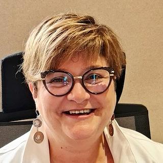 Isabelle Guillou Secrétaire