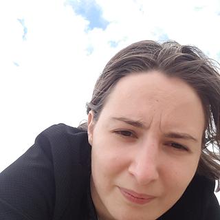 claire-14 Administrateur réseaux