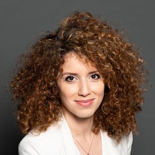 Myriam Mettouchi  Consultant marketing