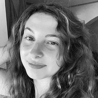 Amelie Decours Community manager