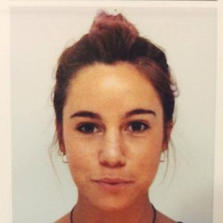 Mathilde Des Monstiers Graphiste spécialisé dans la mise en page