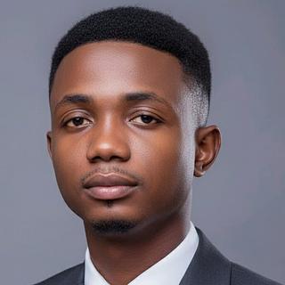 Robby Menemene Développeur full-stack