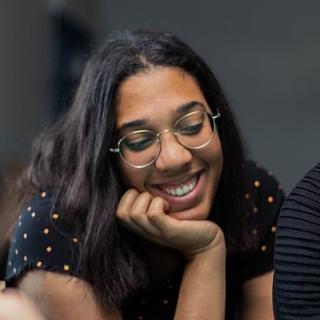 Leslie Valentin Graphiste spécialisé dans la mise en page