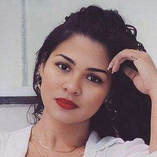 Julia Aimée  Solotinarimanana  Community manager