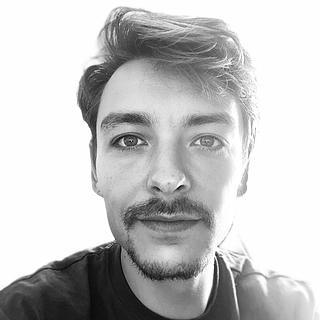 Dorian Fastenackels Graphiste spécialisé en charte graphique