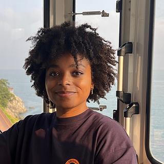 Justine Mutombo Community manager