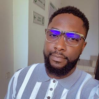 Franklin Kifem Tabah Développeur front-end