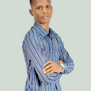 Emile Kouatonou  Community manager