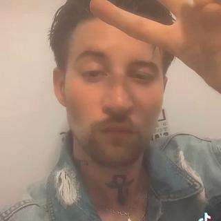 Brandon Deguerville Community manager