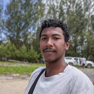 Anjaramanitra Fabrice Razorson Assistant virtuel