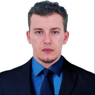 Farouk Bouterfass Développeur Windev