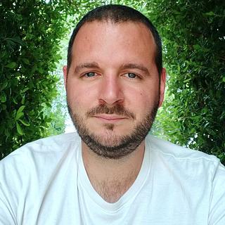 Kevyn Loux Webmaster