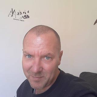 Etienne Ambroise Commercial