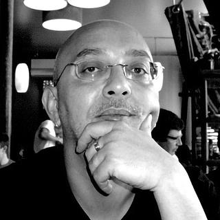 Eric Brocherie Graphiste spécialisé dans la mise en page