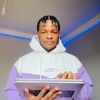 Junior Christopher Obina Correcteur