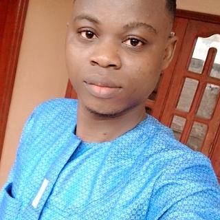 Axel Legba Rédacteur web