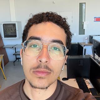 Chady  Benhaddou Développeur full-stack