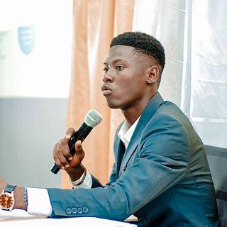 Joy Mambona Développeur webflow