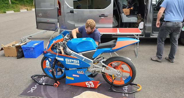 Clip promo pour la team Falcon 53 par Ismaël Diallo