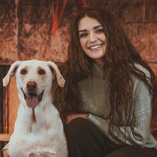 Marine Favre Community manager