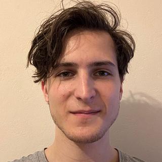 Léo Calendini Développeur full-stack