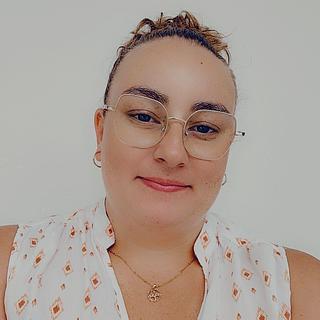 Lauren Ethève-Vitry Secrétaire